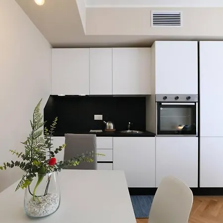 Apartment Primopiano - Jenner Milan